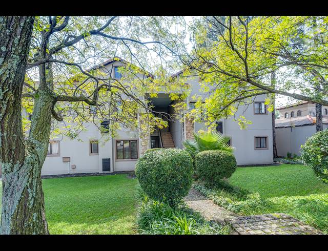 2 BEDROOM APARTMENT FOR SALE IN BEVERLEY
